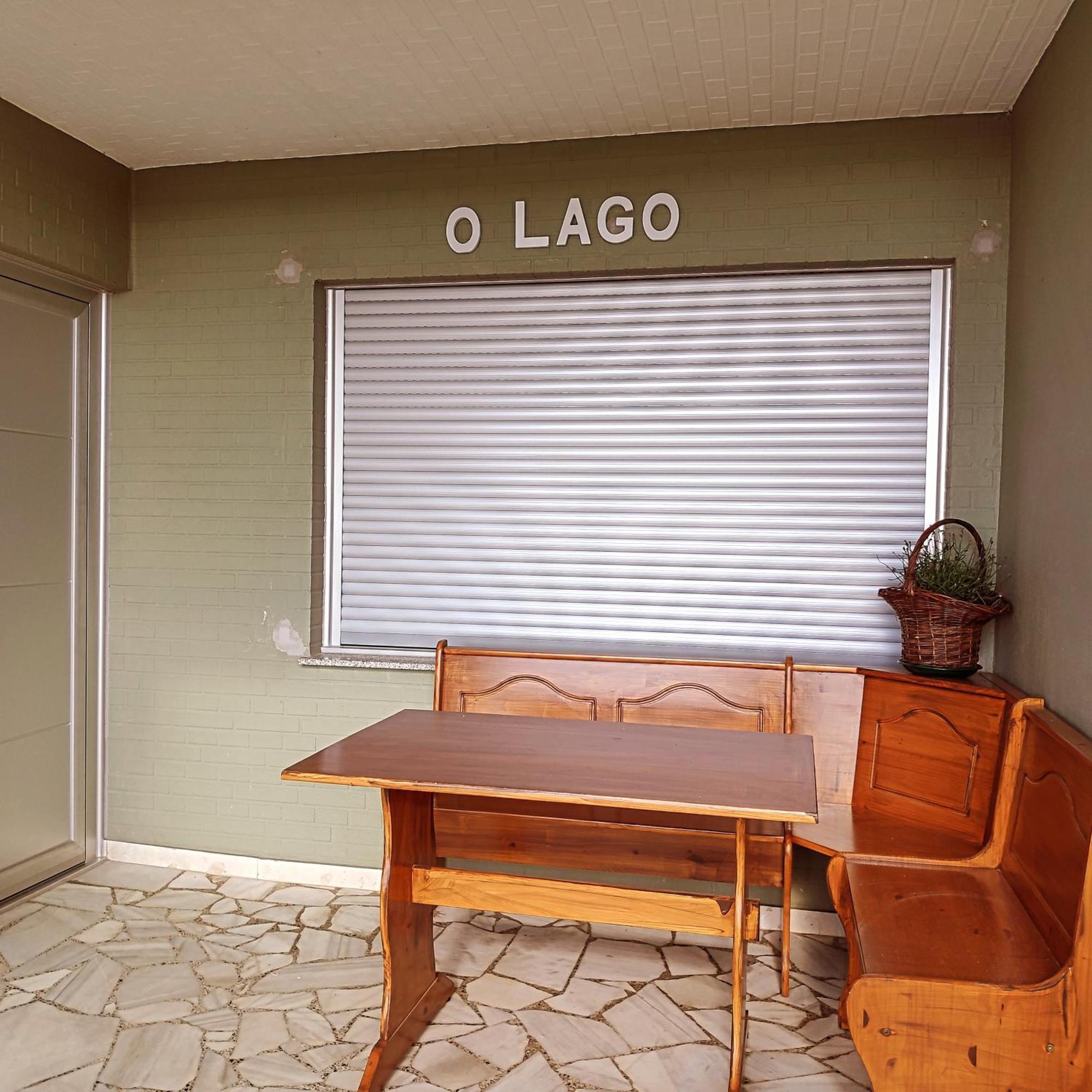 Apartamento O Lago Valdoviño Exteriör bild